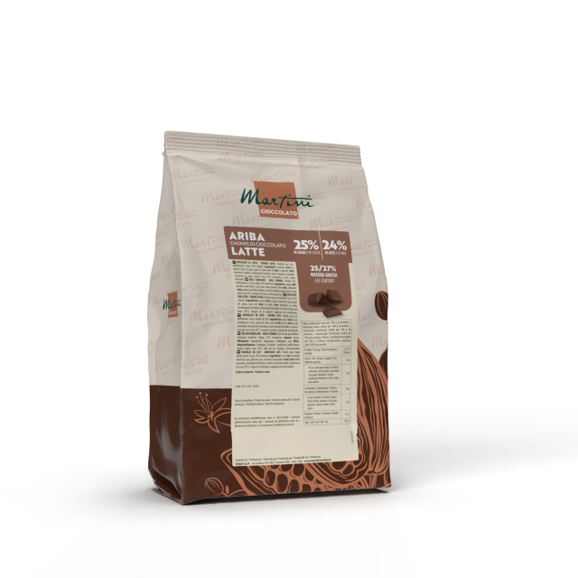 Kesica Martini Cioccolato Ariba, komadići mliječne čokolade 25% kakaa, s nutritivnom etiketom na bijeloj pozadini.