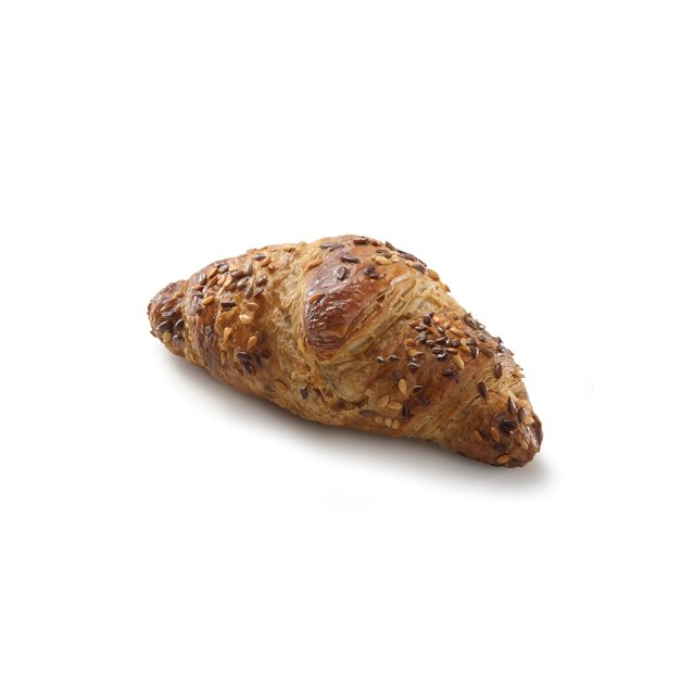 Zlatnosmeđi višežitni kroasan s mješavinom sjemenki na bijeloj pozadini.