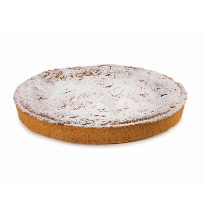 Okrugla torta sa zlatnom koricom, ukrašena listićima badema i šećerom u prahu, na bijeloj podlozi.