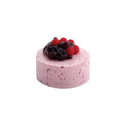 Okrugla mousse torta s pjegavom ružičastom vanjštinom od bobičastog voća, ukrašena glaziranim voćem