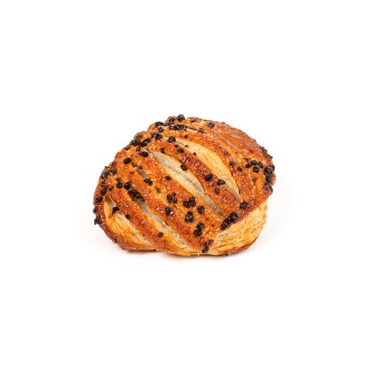 Zlatnosmeđi kroasan od lisnatog tijesta s makom i krupnim šećerom, na bijeloj pozadini.