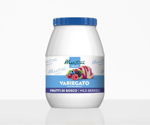 Bijela plastična posuda s plavim poklopcem, etiketa Martini Gelato Variegato Frutti di Bosco, šumsko voće i sladoled
