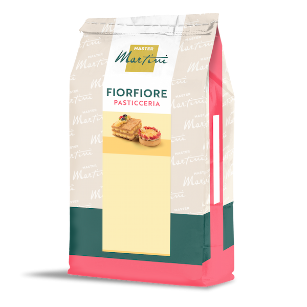 Vrećica pekarske mješavine Master Martini Fiorfiore Pasticceria sa slikama lisnatog tijesta i torte.
