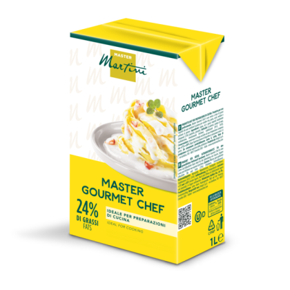 Žuta kutija od 1L kuhinjskog vrhnja Master Martini Gourmet Chef, 24% masti, sa slikom tjestenine na etiketi.